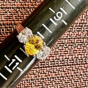 Fragrant Jewels Yellow and Clear Stone Ring